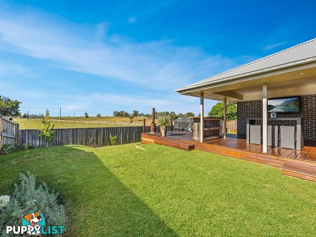 33 Dunnart Street ABERGLASSLYN NSW 2320