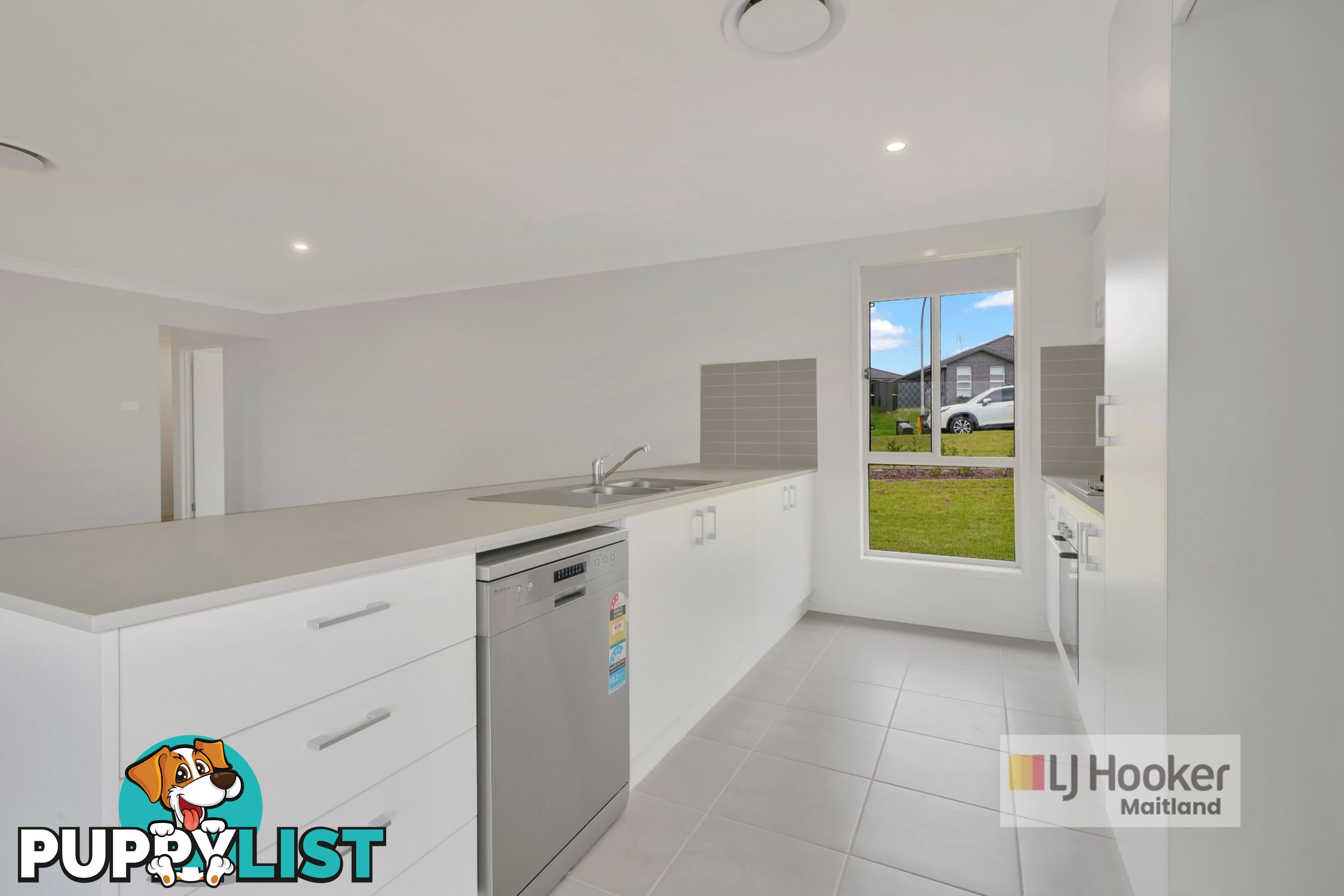 15 Duguid Street FARLEY NSW 2320