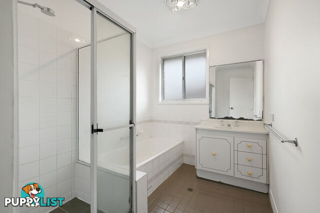 33 Geddes Close THORNTON NSW 2322