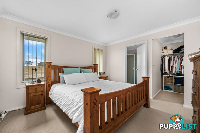 45 Dunnart Street ABERGLASSLYN NSW 2320