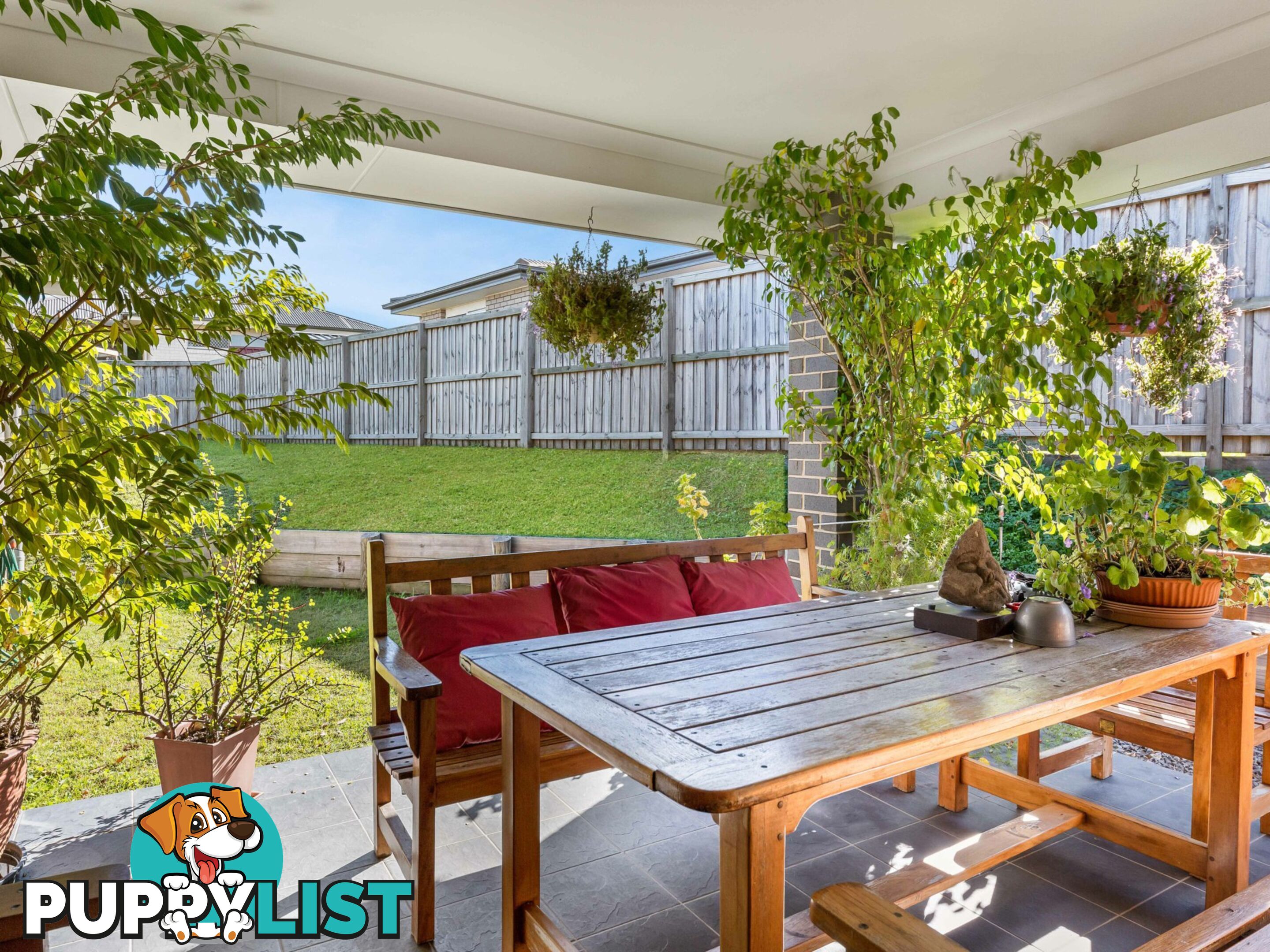 11 McKeachie Drive ABERGLASSLYN NSW 2320