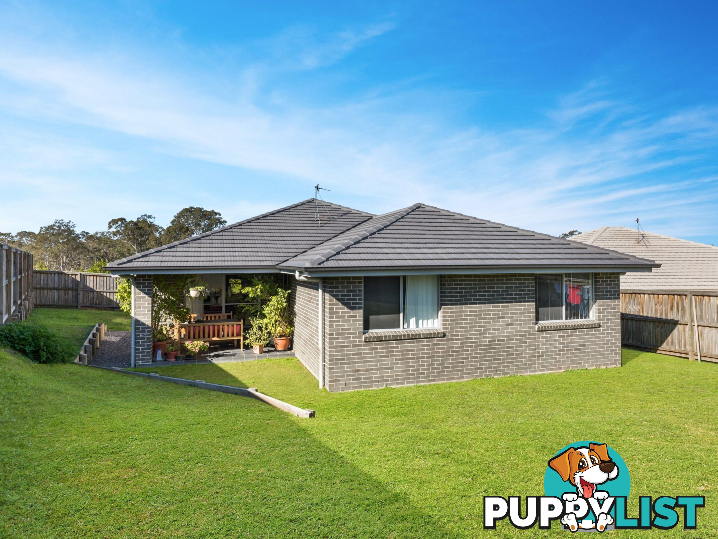 11 McKeachie Drive ABERGLASSLYN NSW 2320