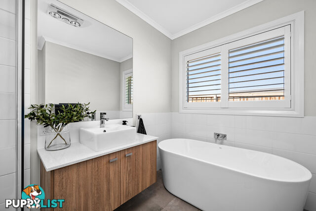 14 Vine Street CHISHOLM NSW 2322