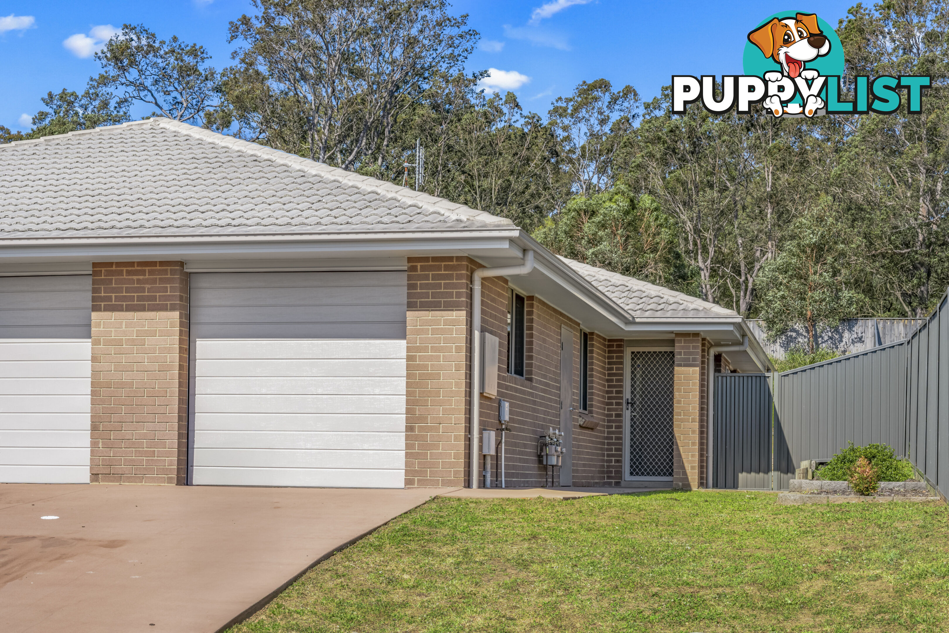 34 & 34A Shortland Drive ABERGLASSLYN NSW 2320