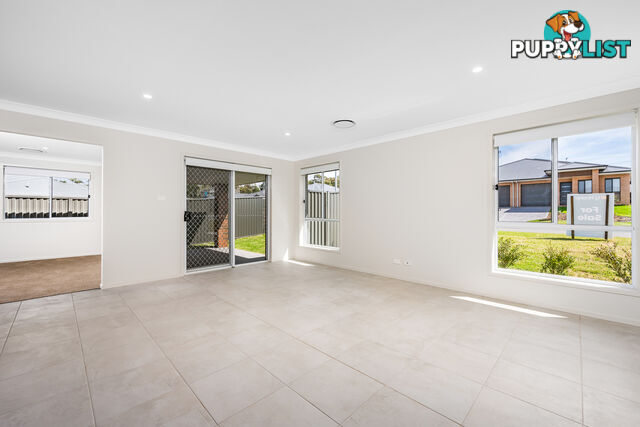 1 Thurlstone Street FARLEY NSW 2320