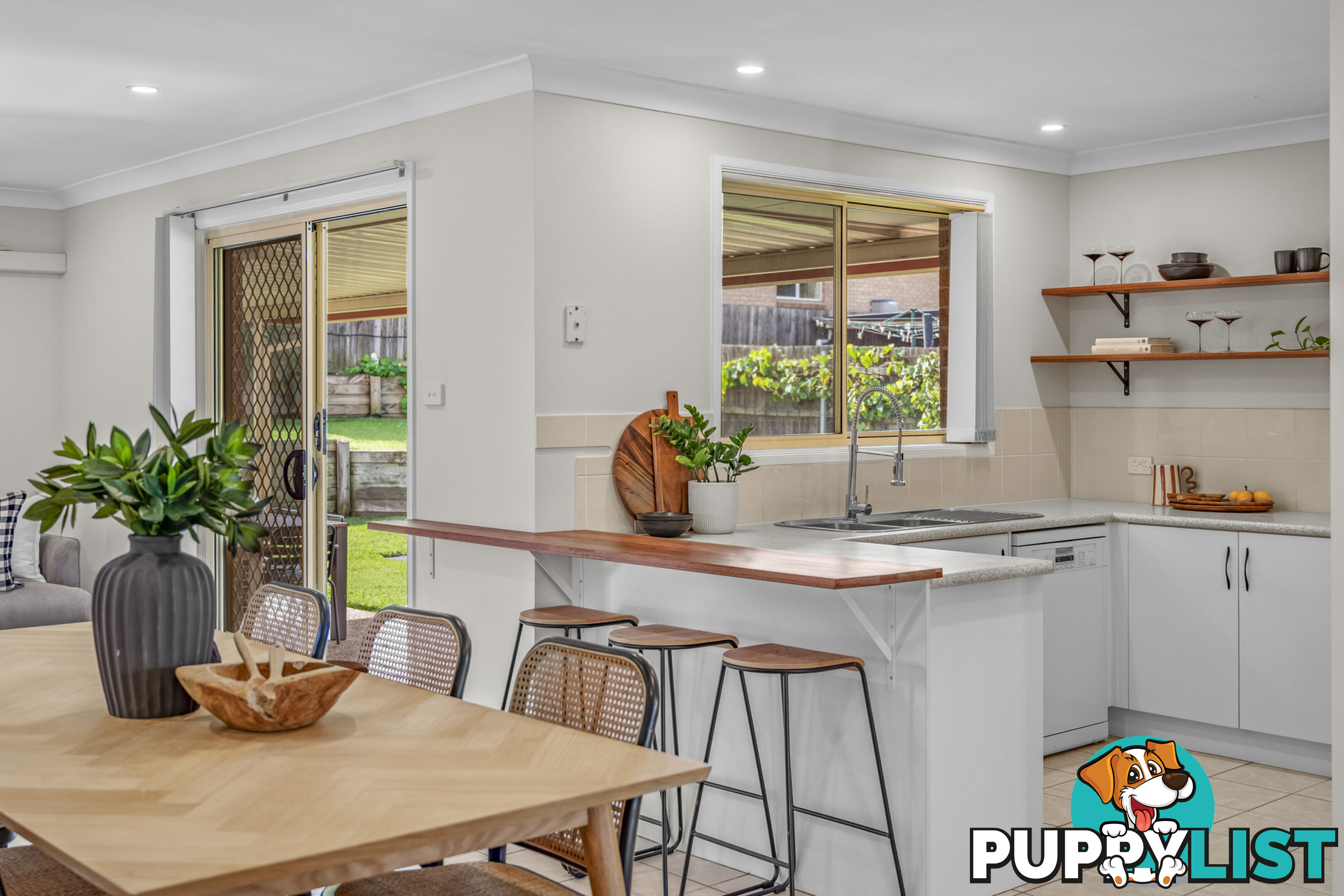 242 Denton Park Drive ABERGLASSLYN NSW 2320