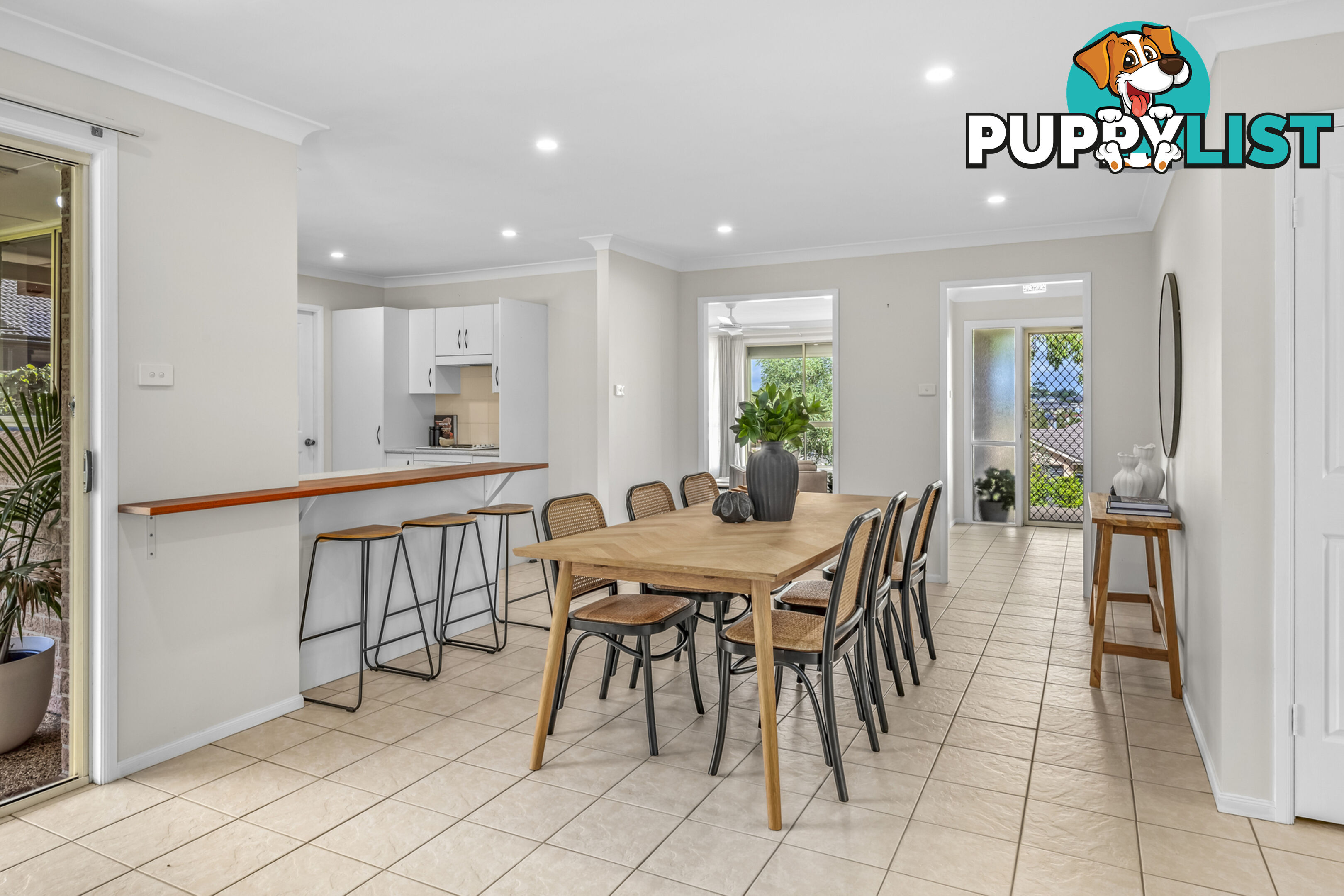 242 Denton Park Drive ABERGLASSLYN NSW 2320