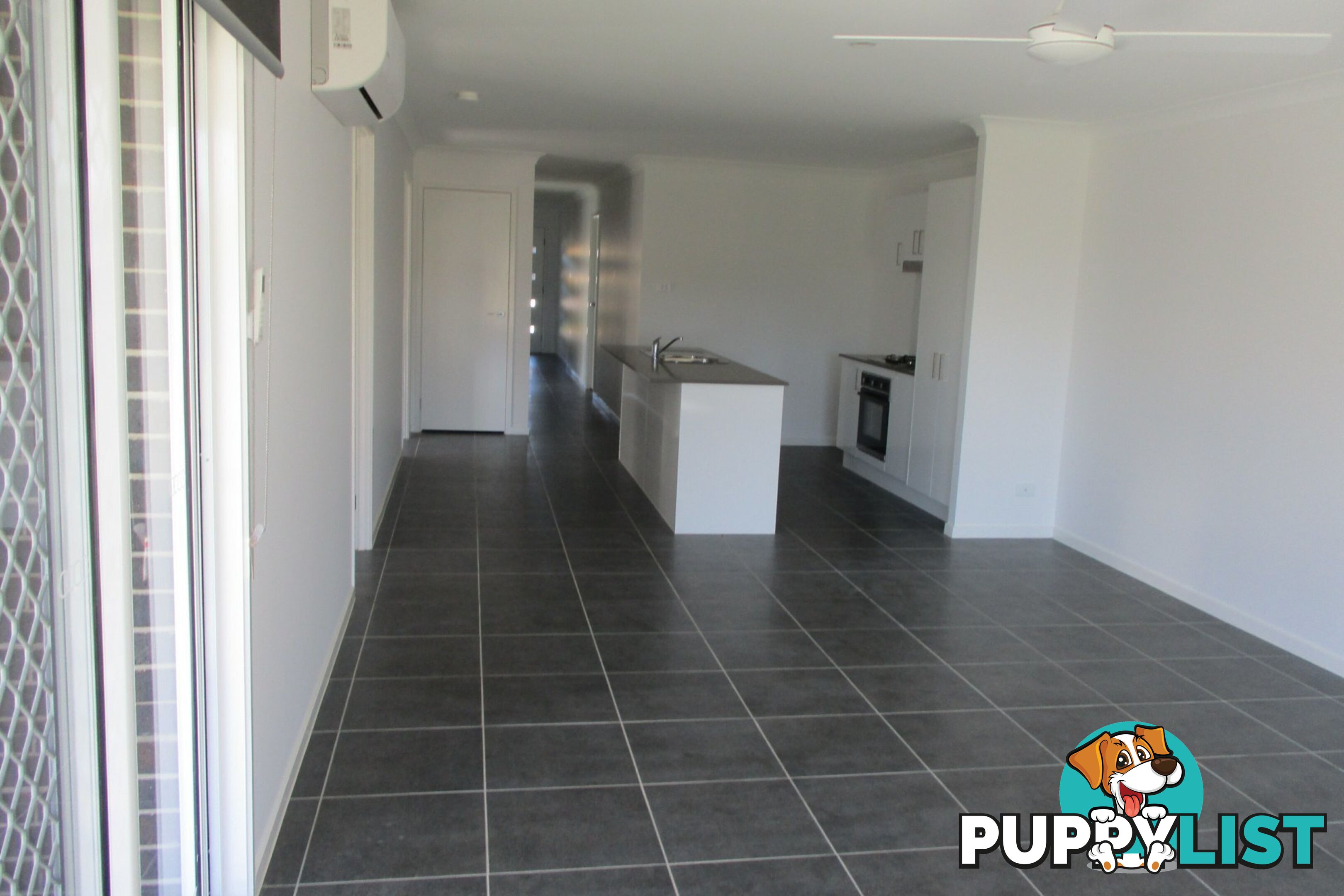 58 Plover Circuit ABERGLASSLYN NSW 2320
