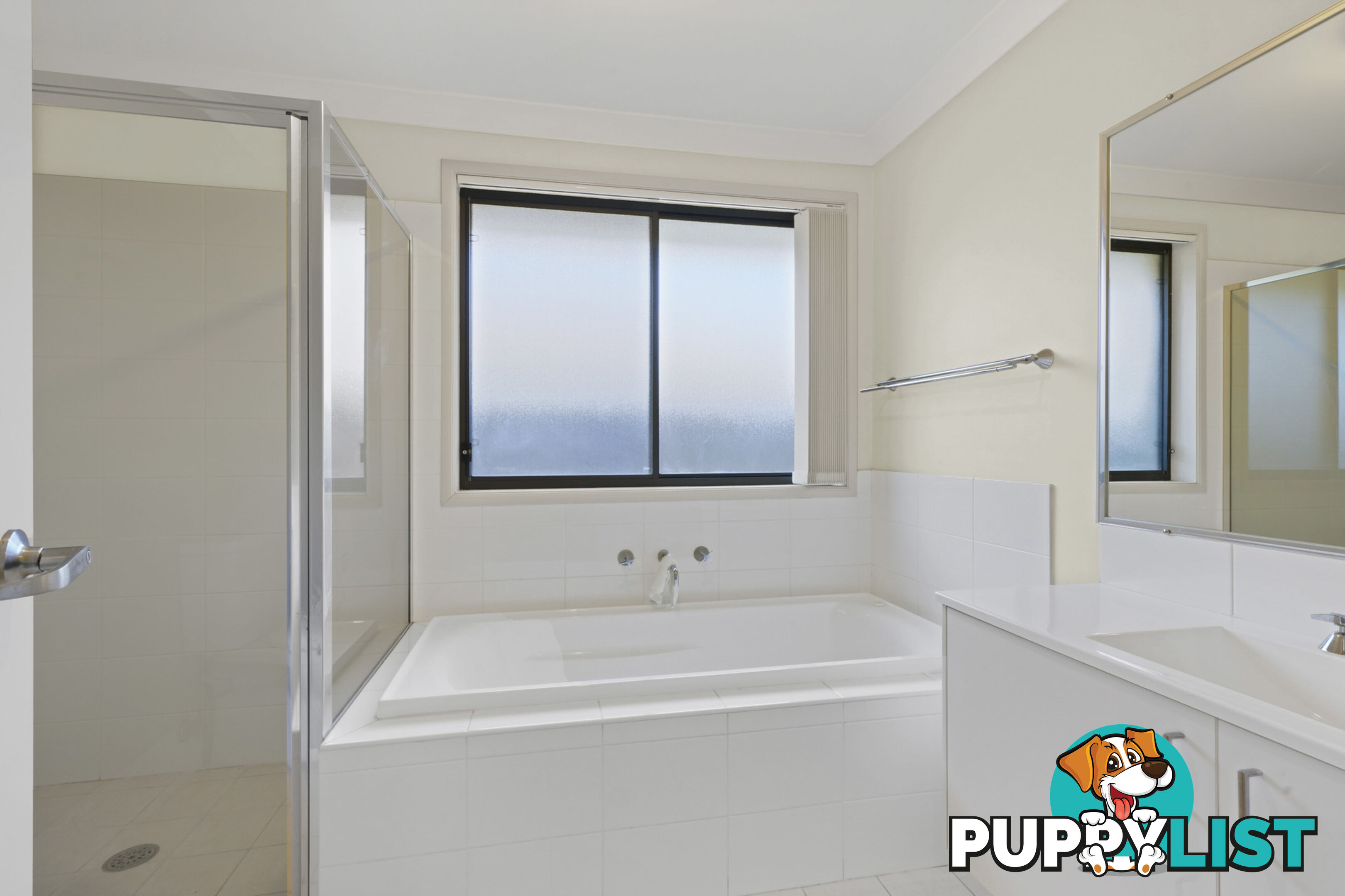 60 River Oak Avenue GILLIESTON HEIGHTS NSW 2321