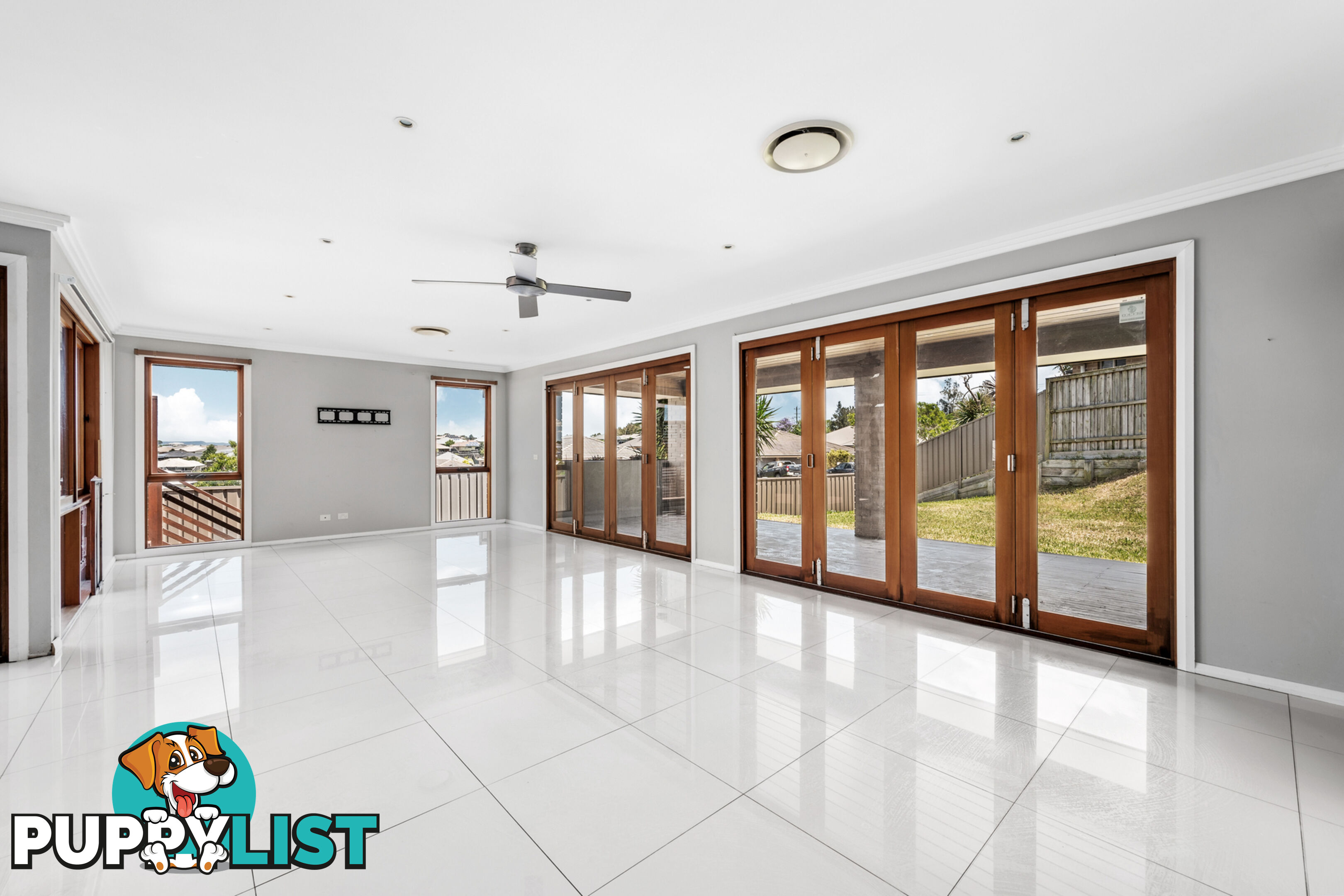 8 Champion Crescent GILLIESTON HEIGHTS NSW 2321