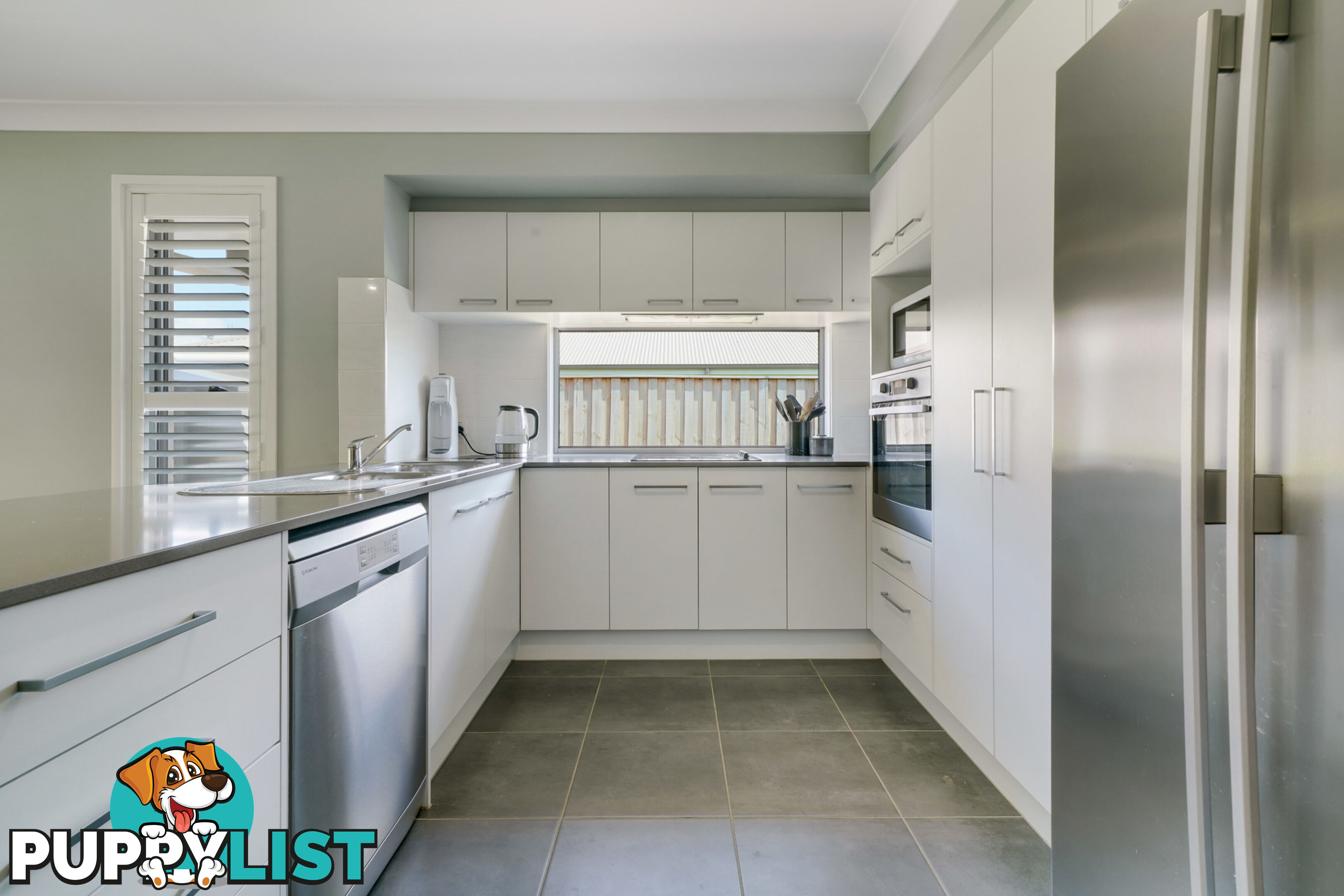 29 Golden Whistler Avenue ABERGLASSLYN NSW 2320