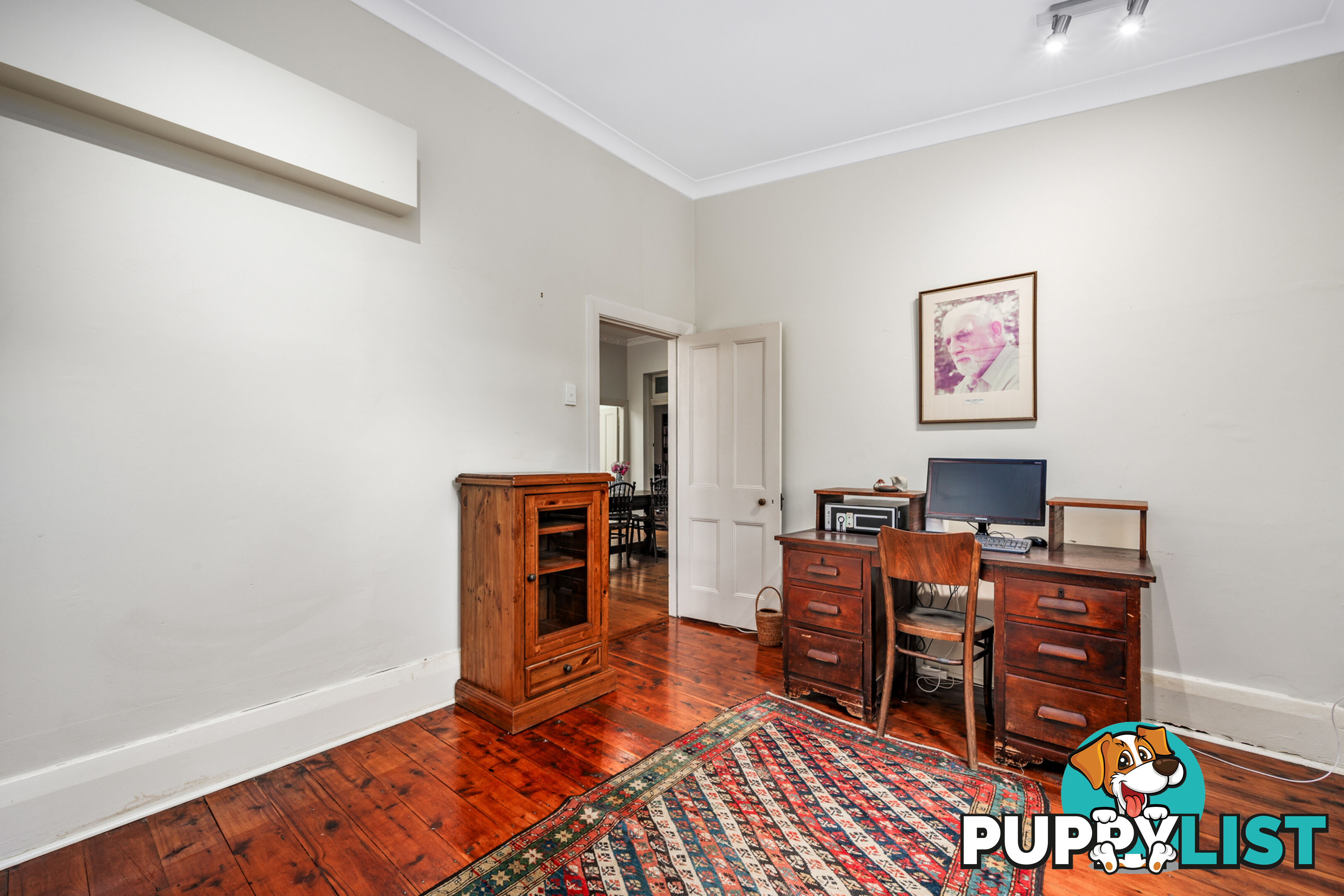 18 Queen Street LORN NSW 2320