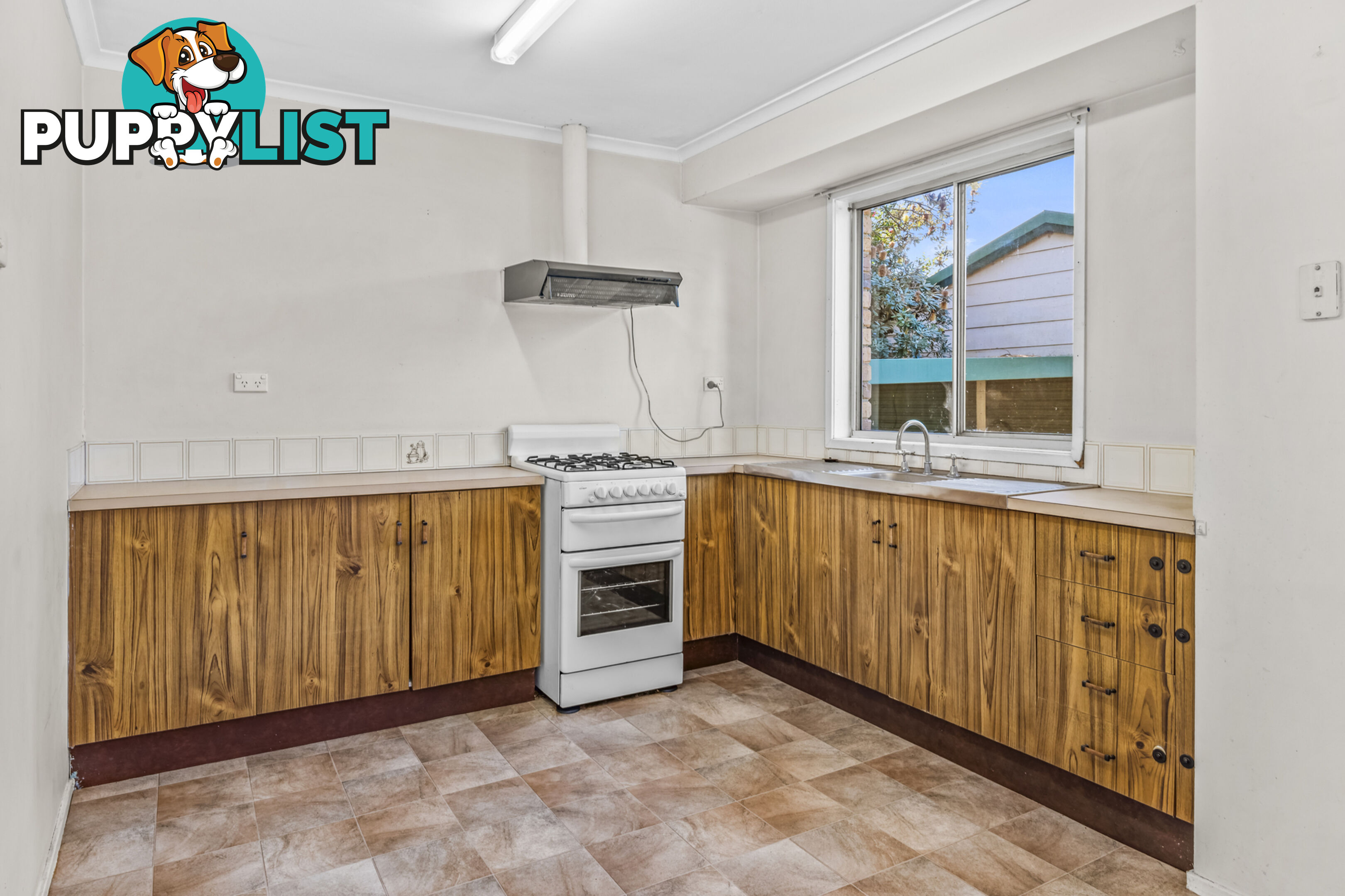 5 Wirrah Street TENAMBIT NSW 2323