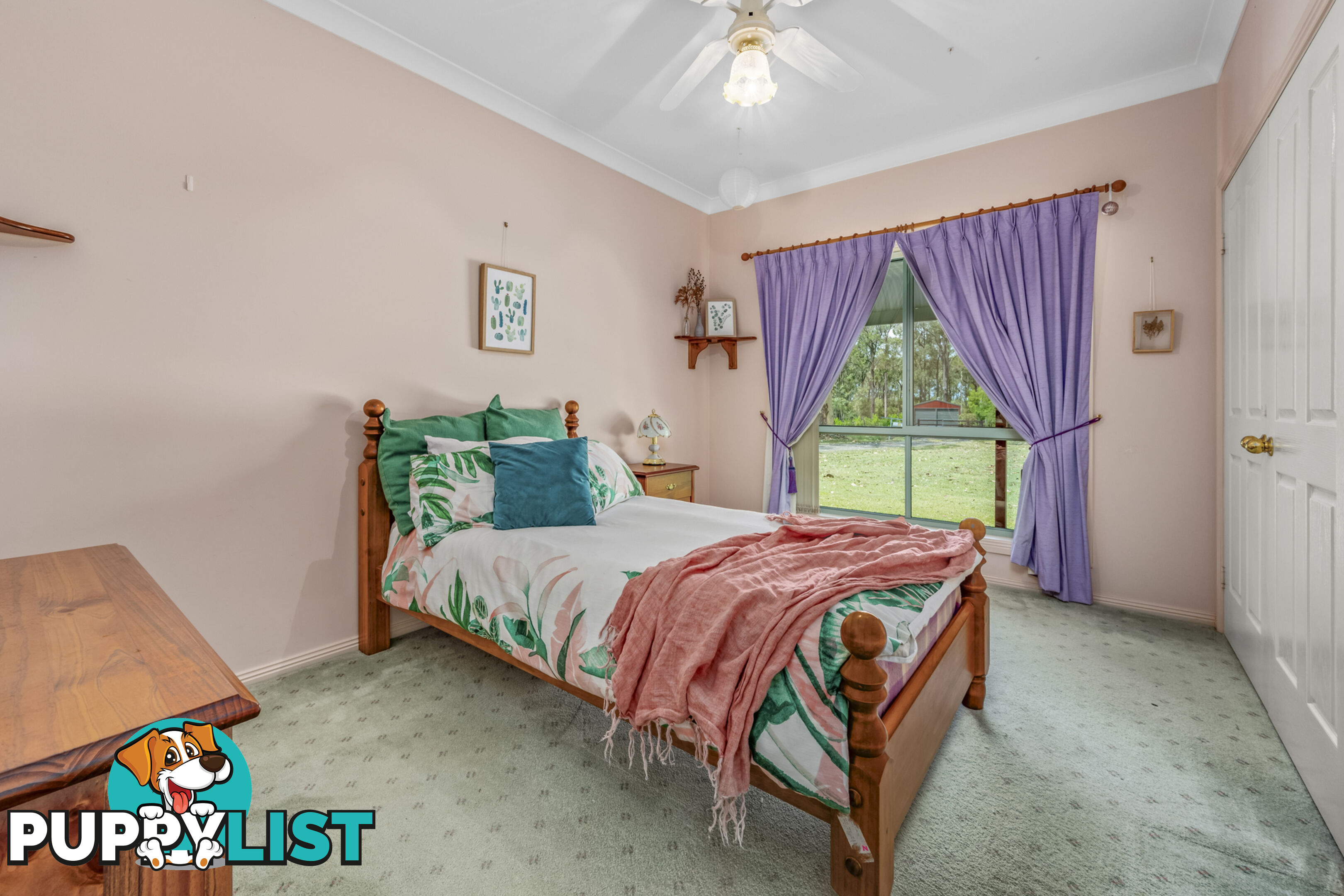 7 Grossman Place WALLALONG NSW 2320