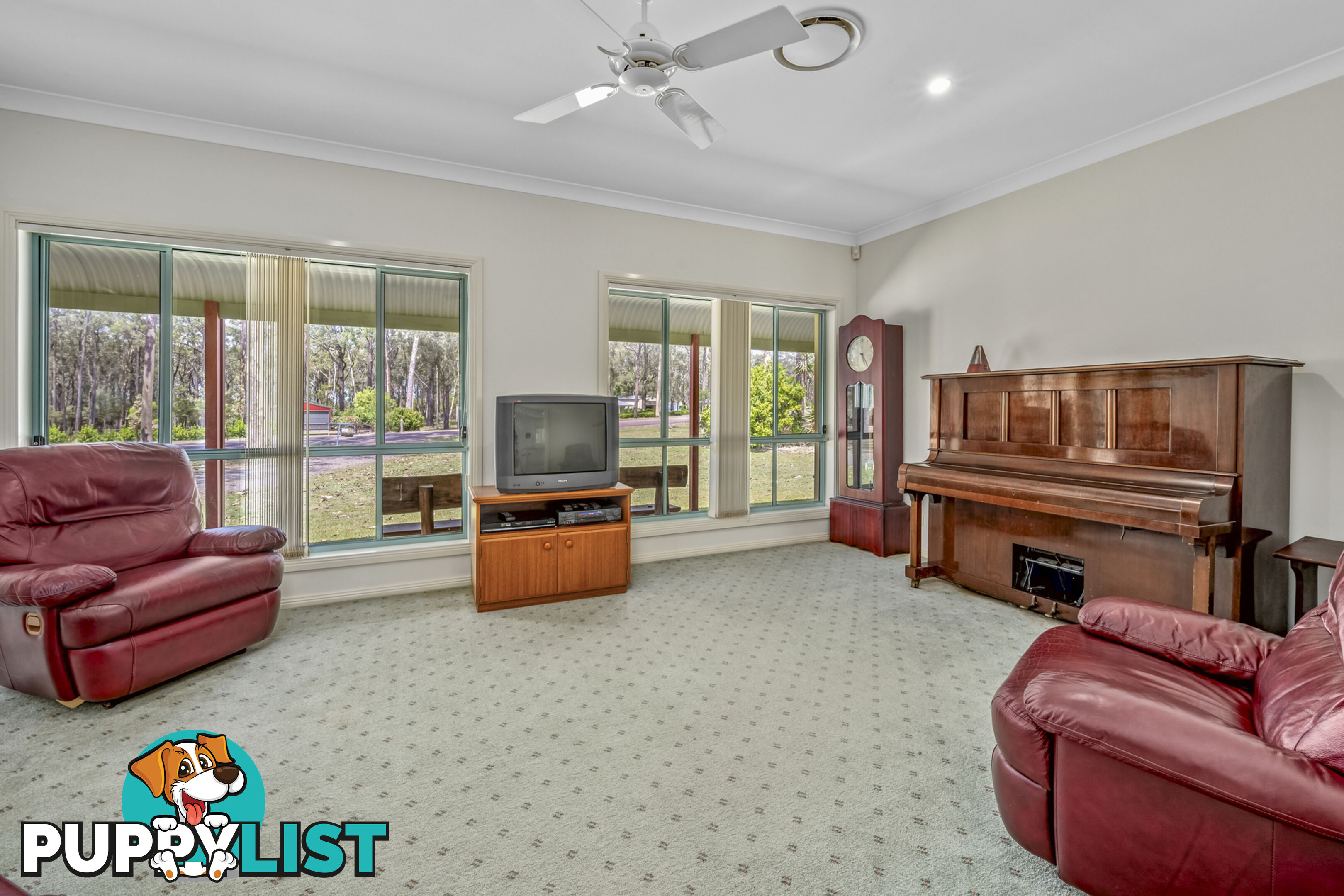 7 Grossman Place WALLALONG NSW 2320