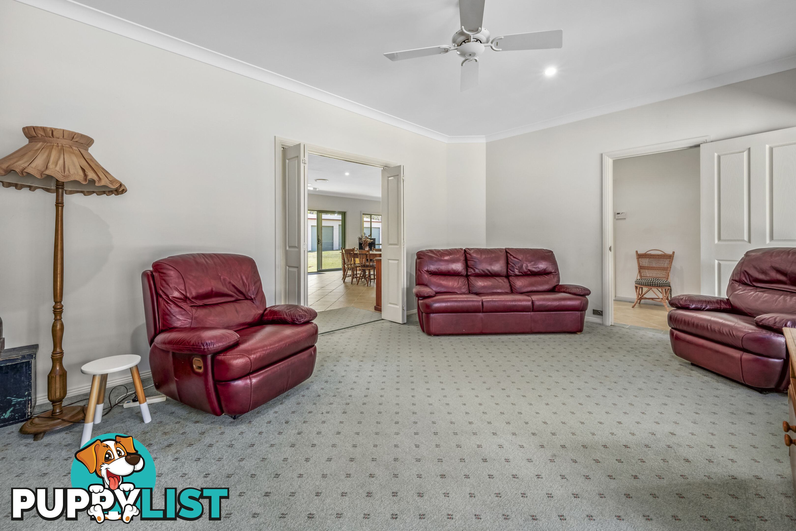 7 Grossman Place WALLALONG NSW 2320