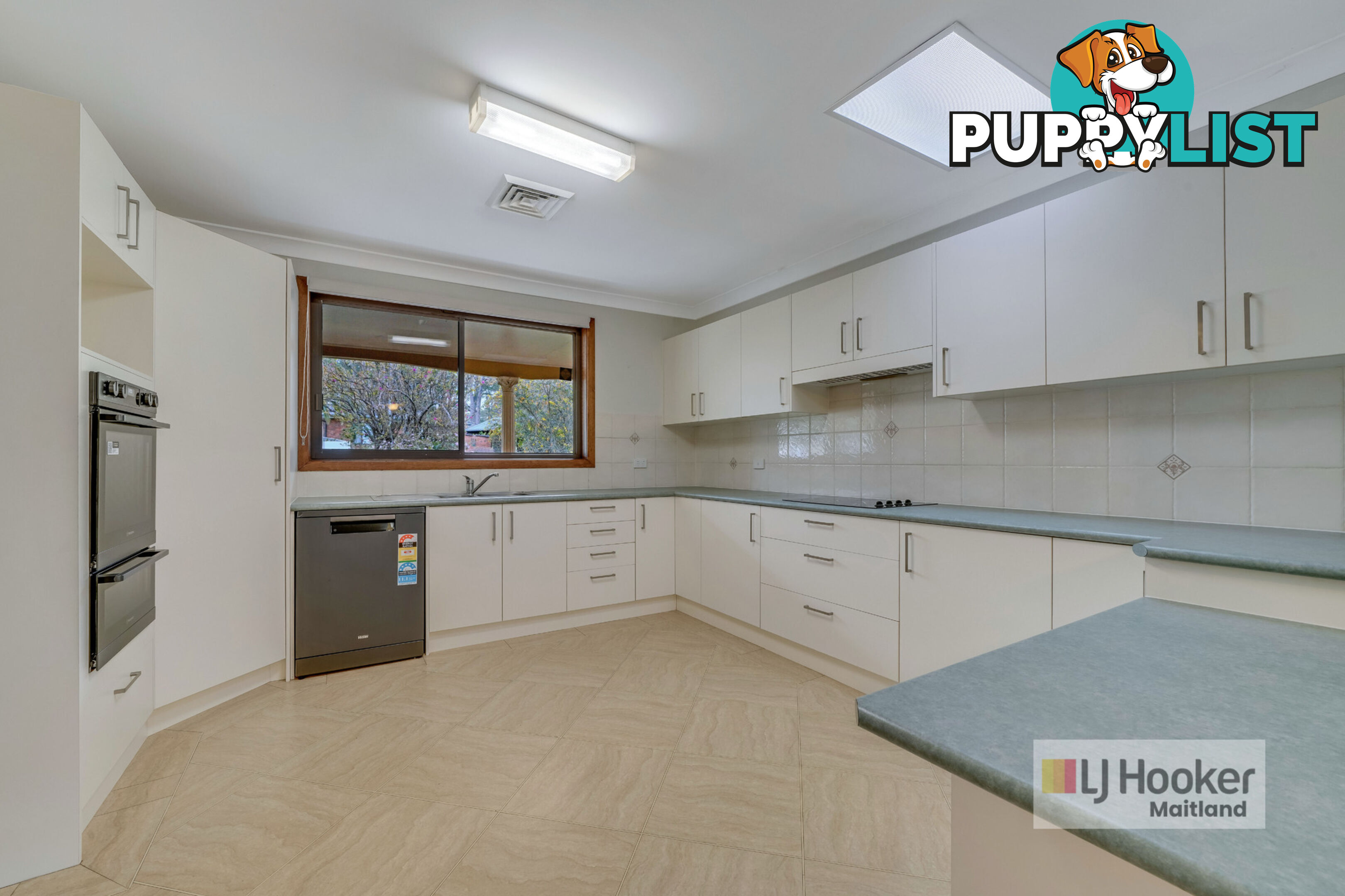 2 Blackett Close EAST MAITLAND NSW 2323