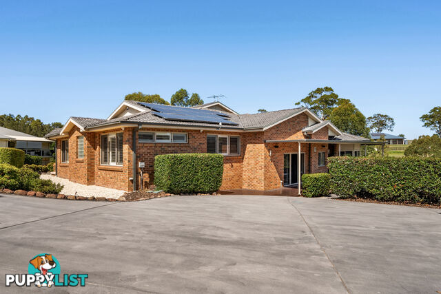 11 Spoonbill Close ABERGLASSLYN NSW 2320