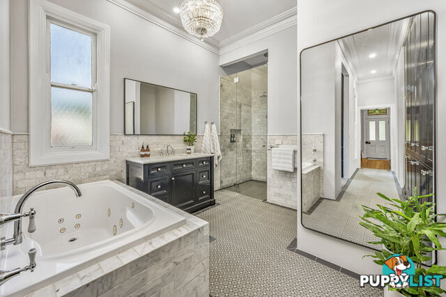 9 The Avenue LORN NSW 2320