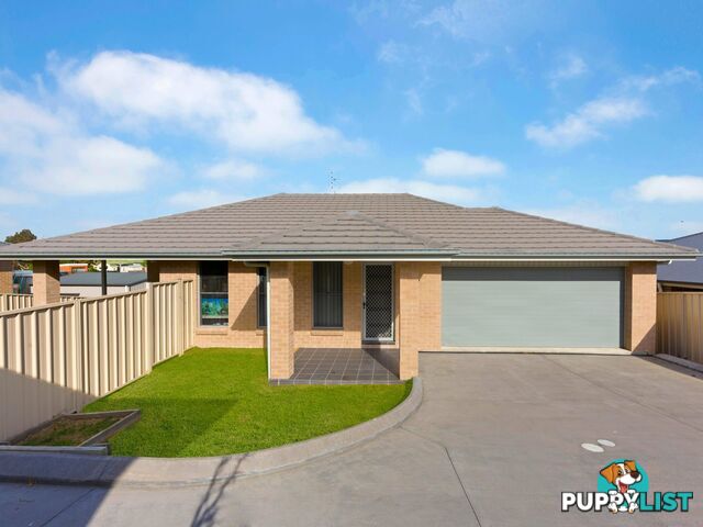 2/12 Fairview Place CESSNOCK NSW 2325