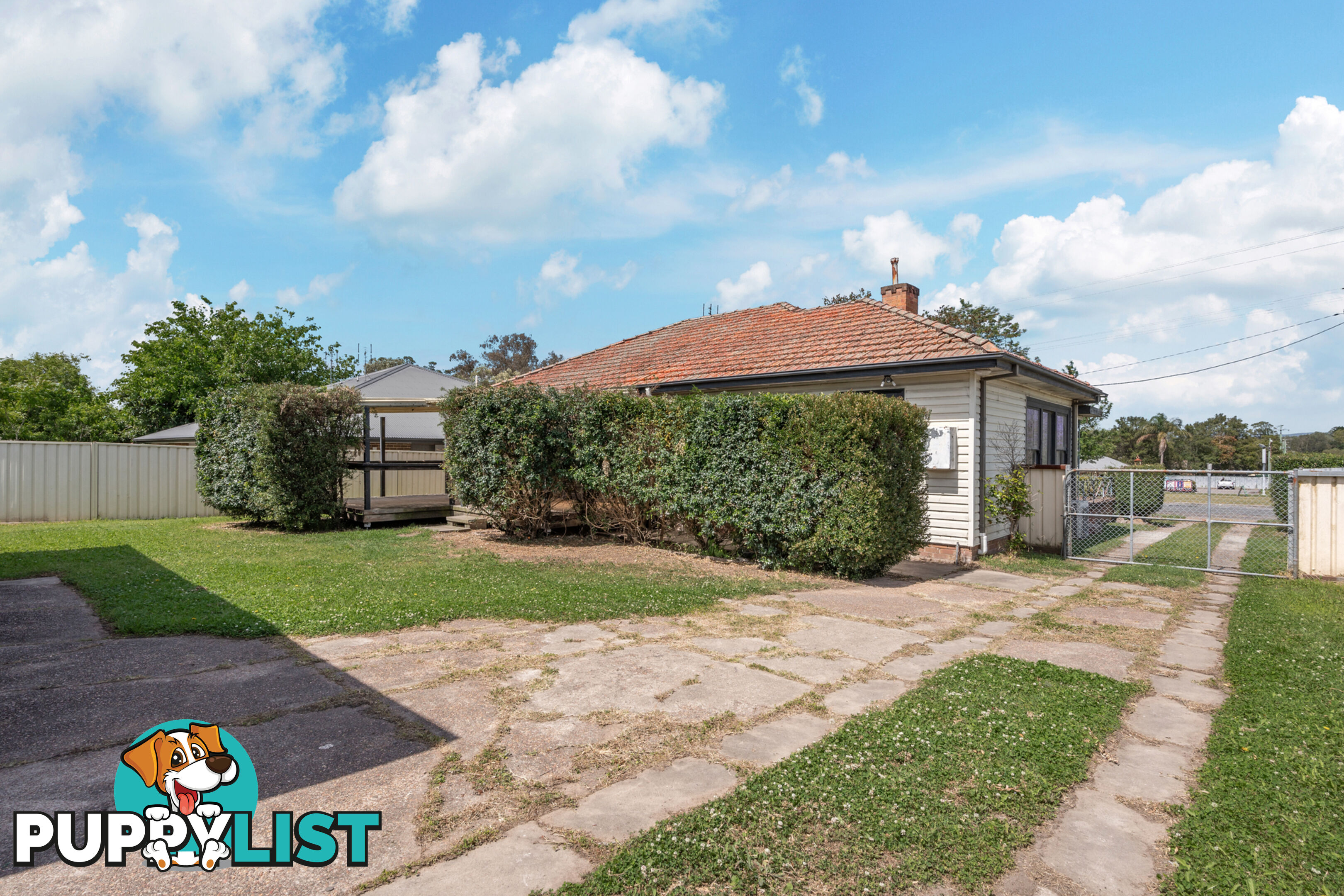 37 High Street GRETA NSW 2334