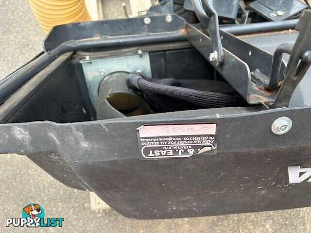 Kubota  GCK-54-ZD1011  Blower/Vac Lawn Equipment