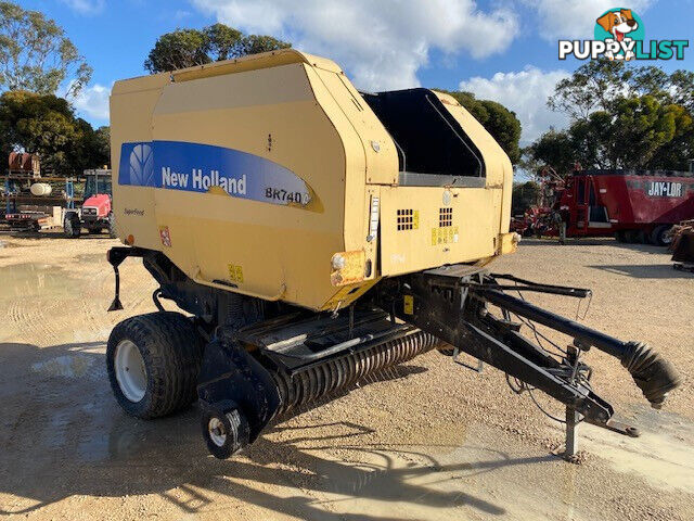 New Holland BR740A Round Baler Hay/Forage Equip
