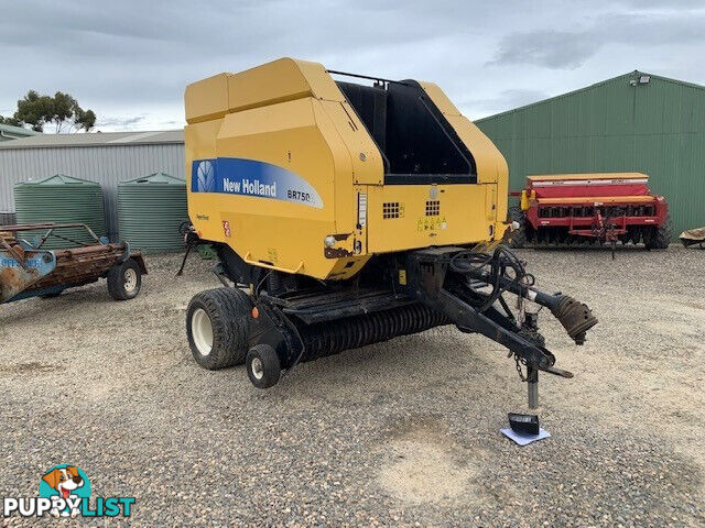 New Holland BR750A Round Baler Hay/Forage Equip