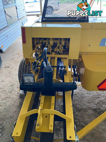New Holland BC5070 Square Baler Hay/Forage Equip