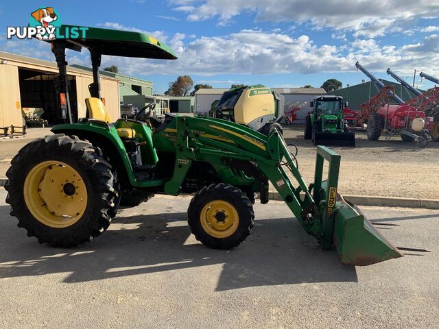 John Deere 4720 FWA/4WD Tractor