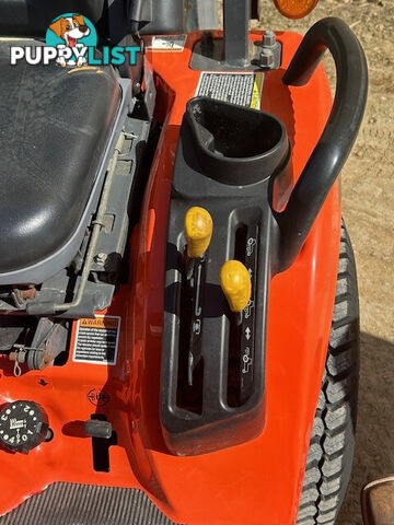 Kubota BX2660 FWA/4WD Tractor