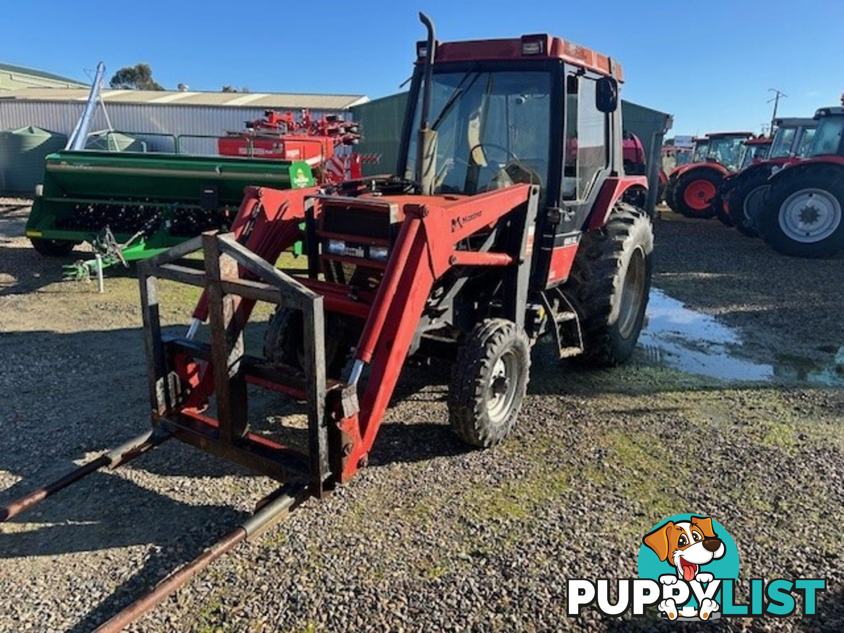 CASE IH 685XL 2WD Tractor