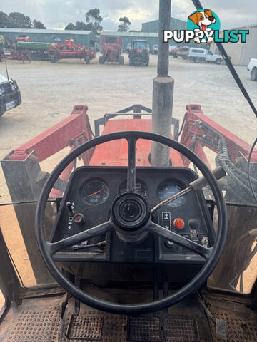 CASE IH 685XL 2WD Tractor