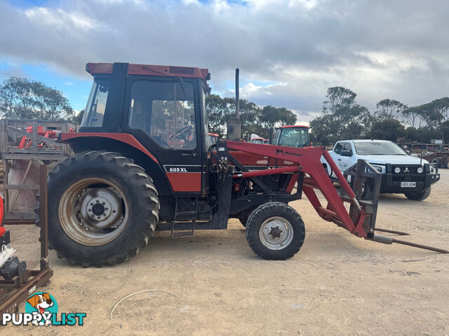 CASE IH 685XL 2WD Tractor