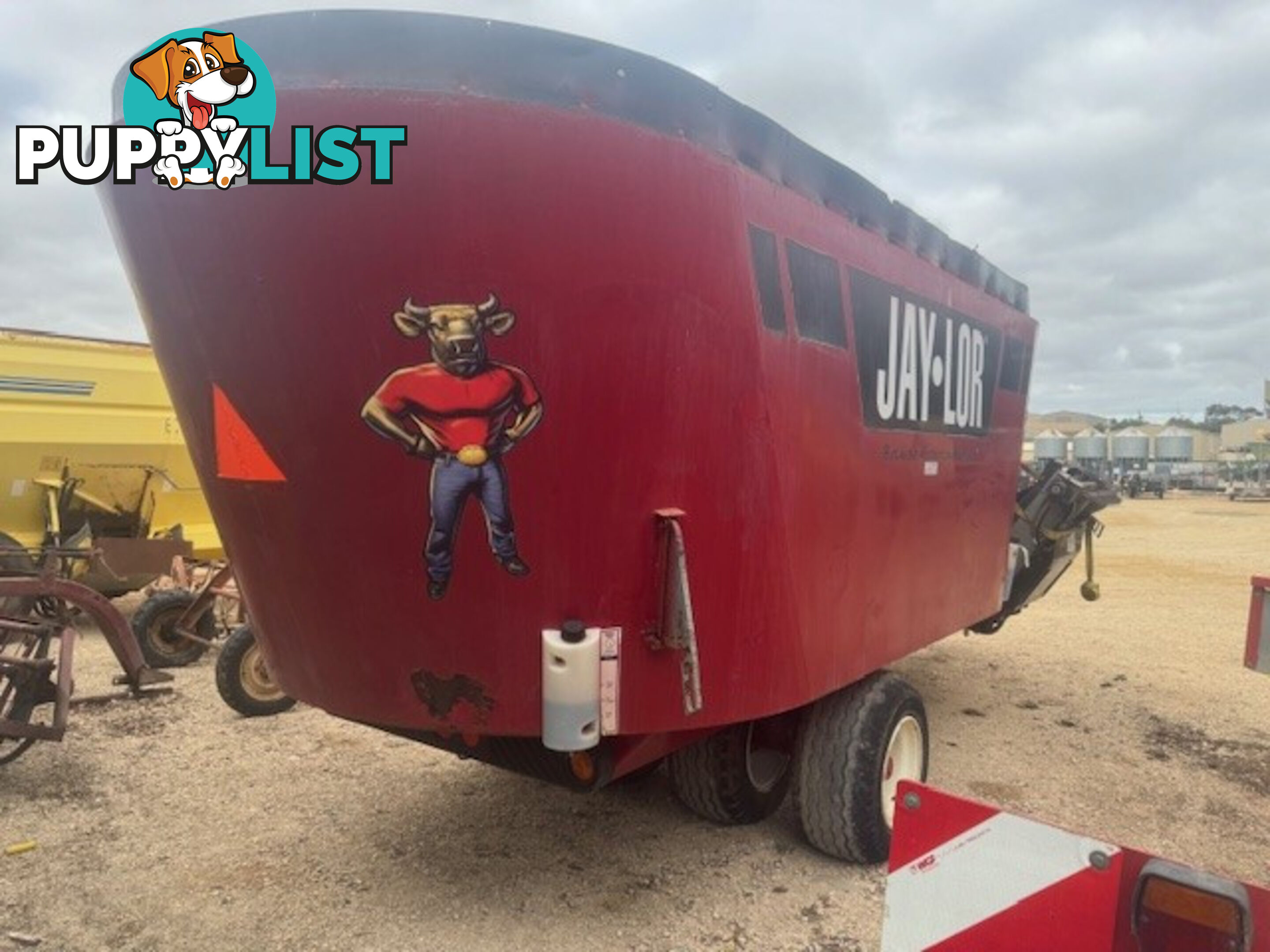 Jaylor 5650 Feed Mixer Hay/Forage Equip
