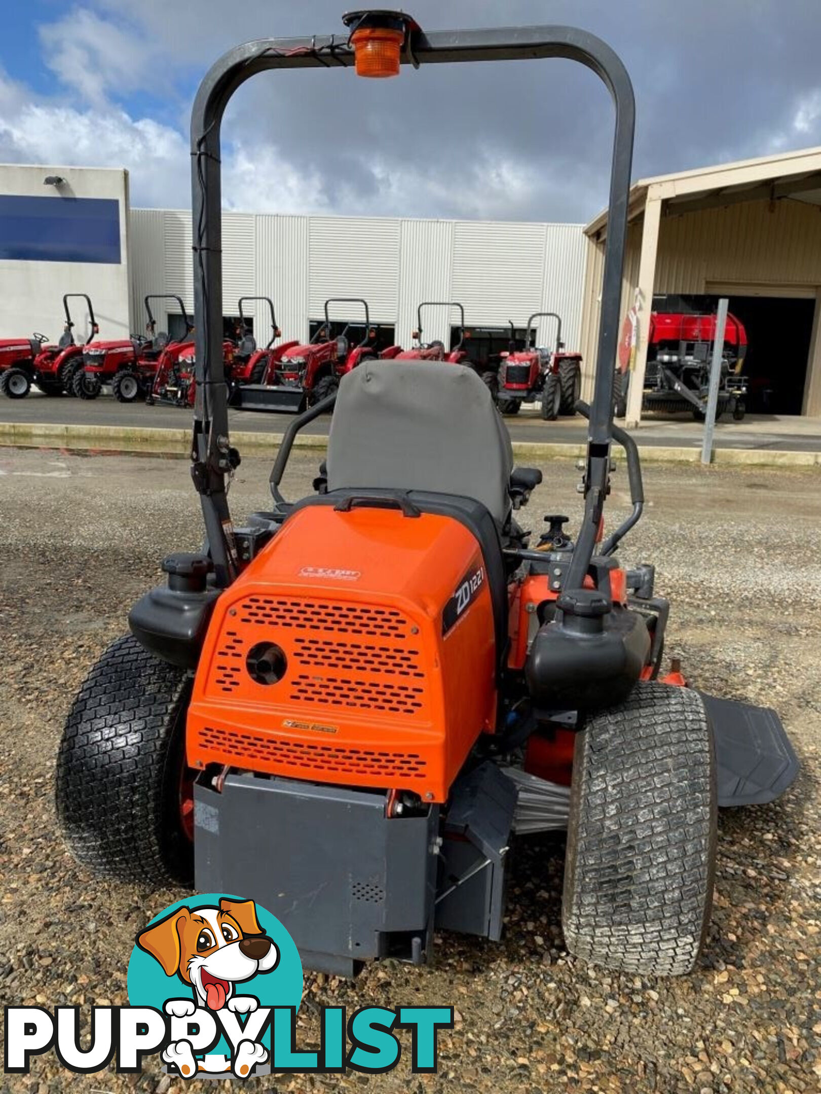 Kubota ZD1221 Zero Turn Lawn Equipment