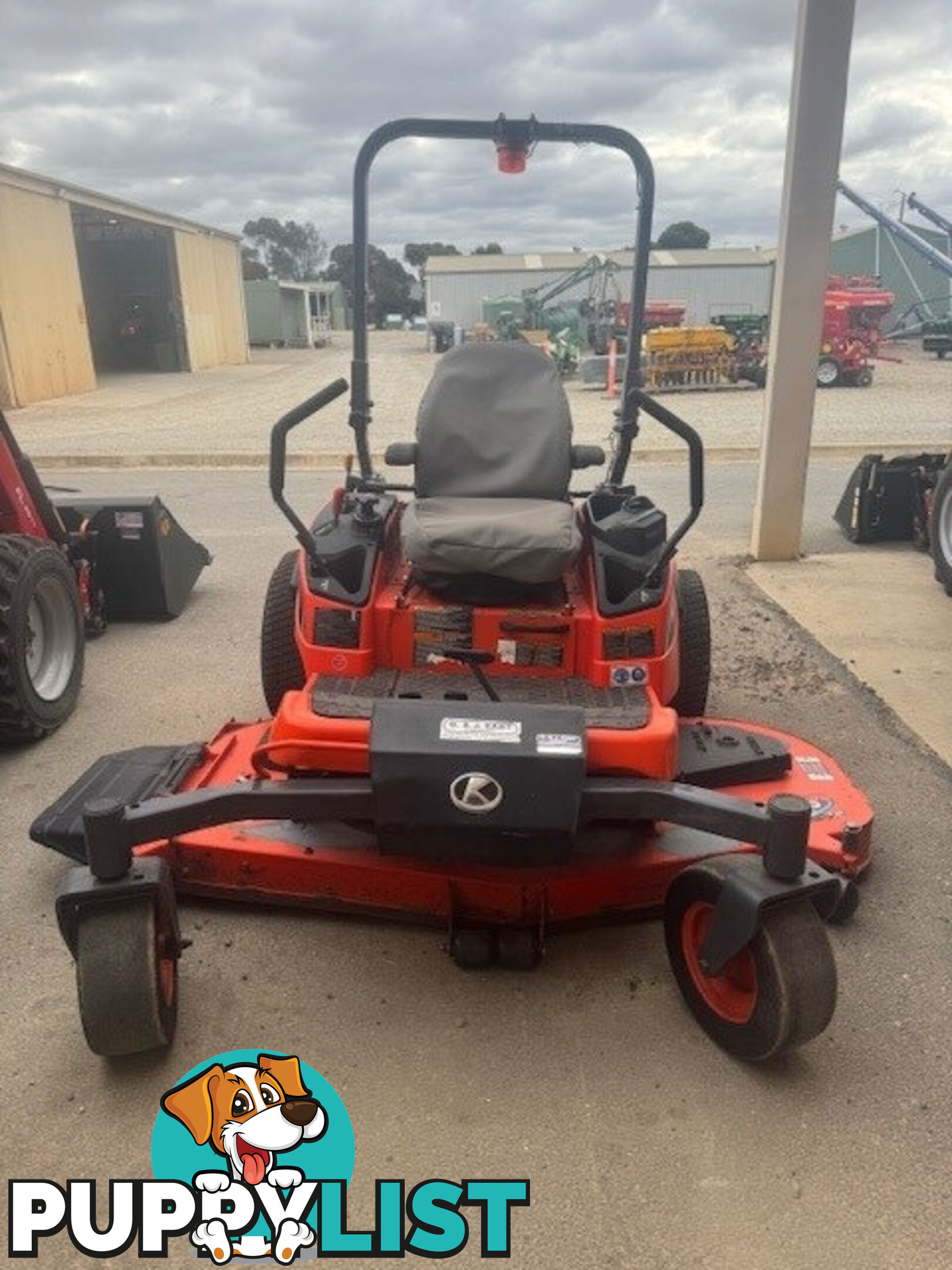 Kubota ZD1221 Zero Turn Lawn Equipment