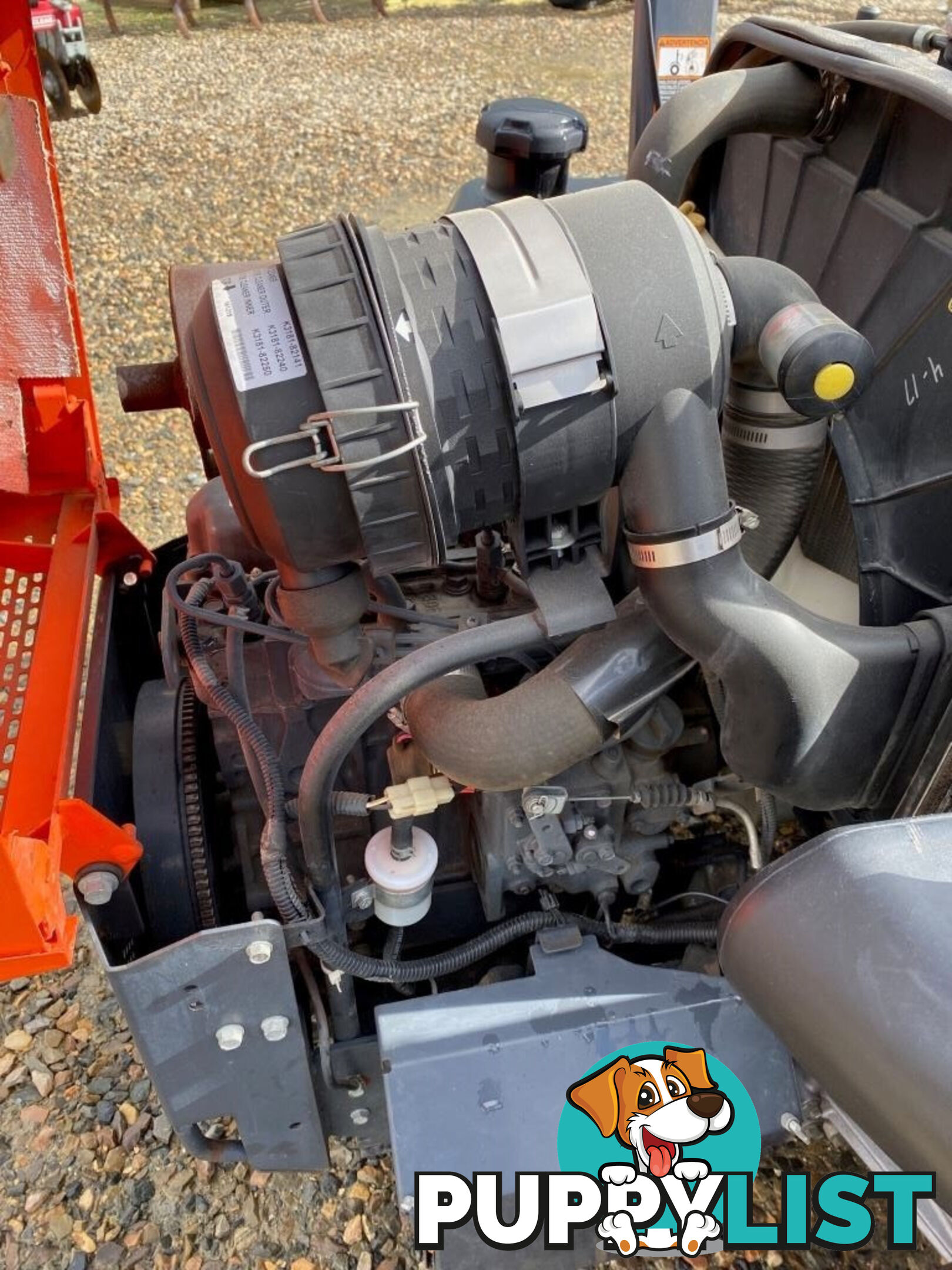 Kubota ZD1221 Zero Turn Lawn Equipment