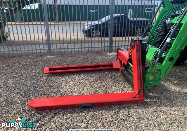 Maxilator MXC-GE Bale Cracker - Euro Hitch Bale Chopper Hay/Forage Equip