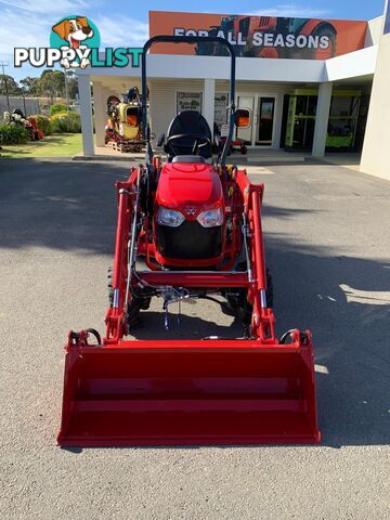 Massey Ferguson GC1725 FWA/4WD Tractor