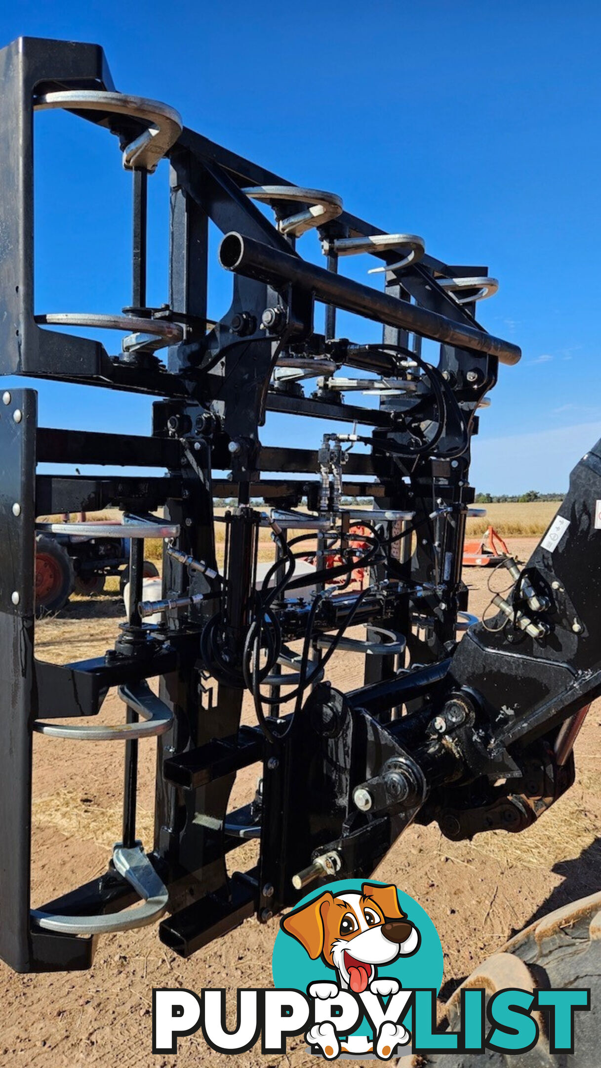 Marcrest  The Claw 2.0 Bale Handler/Grab Hay/Forage Equip