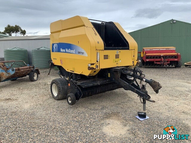 New Holland BR750A Round Baler Hay/Forage Equip