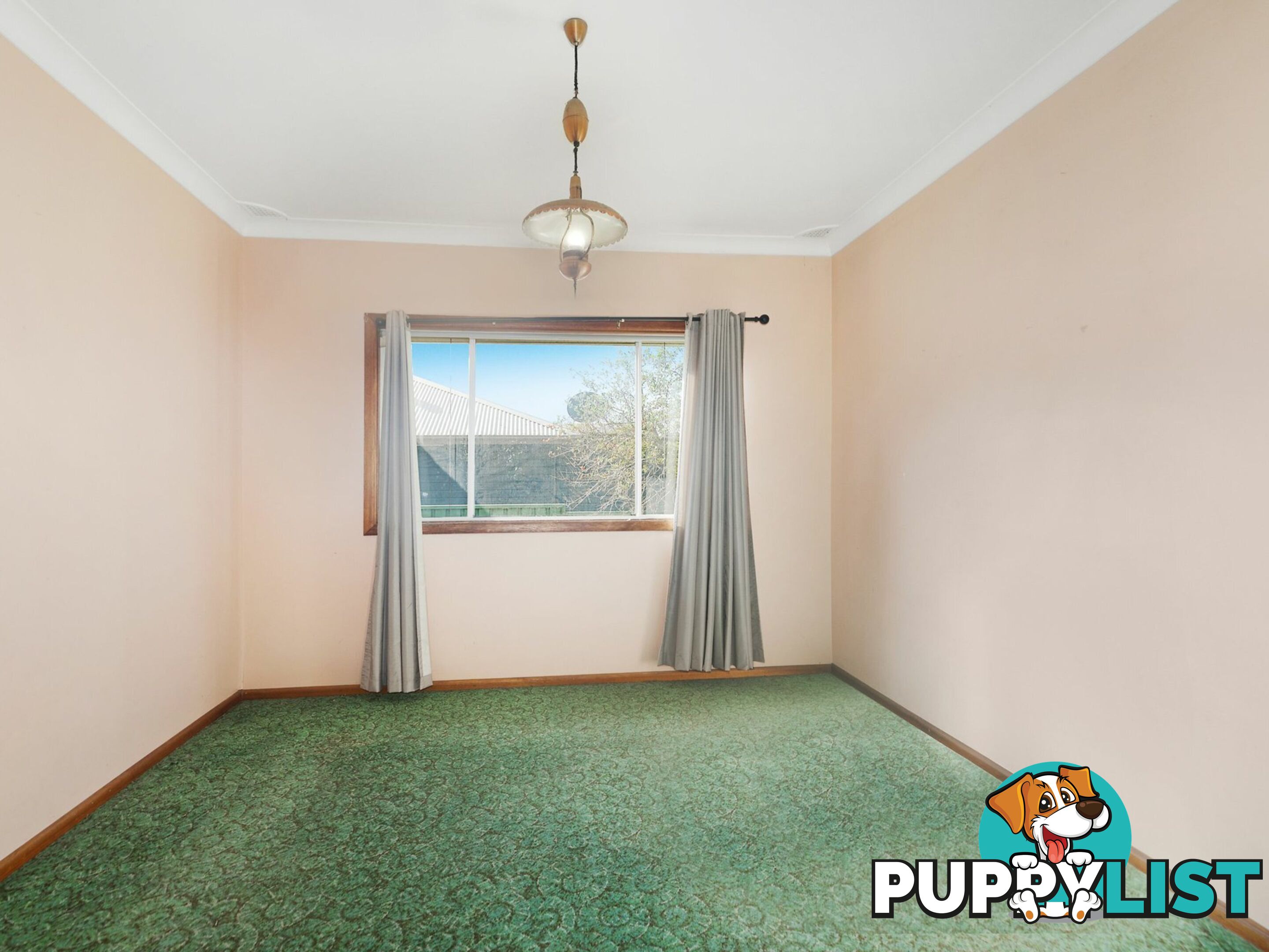 12 South Street KILLARNEY VALE NSW 2261