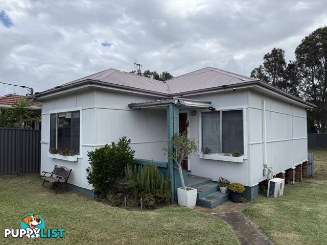 11 McGirr Avenue THE ENTRANCE NSW 2261