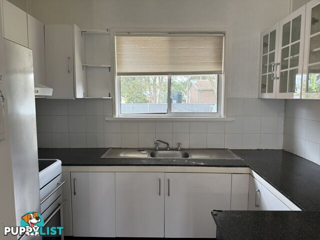 11 McGirr Avenue THE ENTRANCE NSW 2261