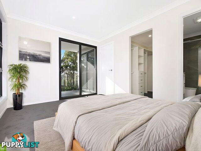 12 Lateen Close SHELL COVE NSW 2529