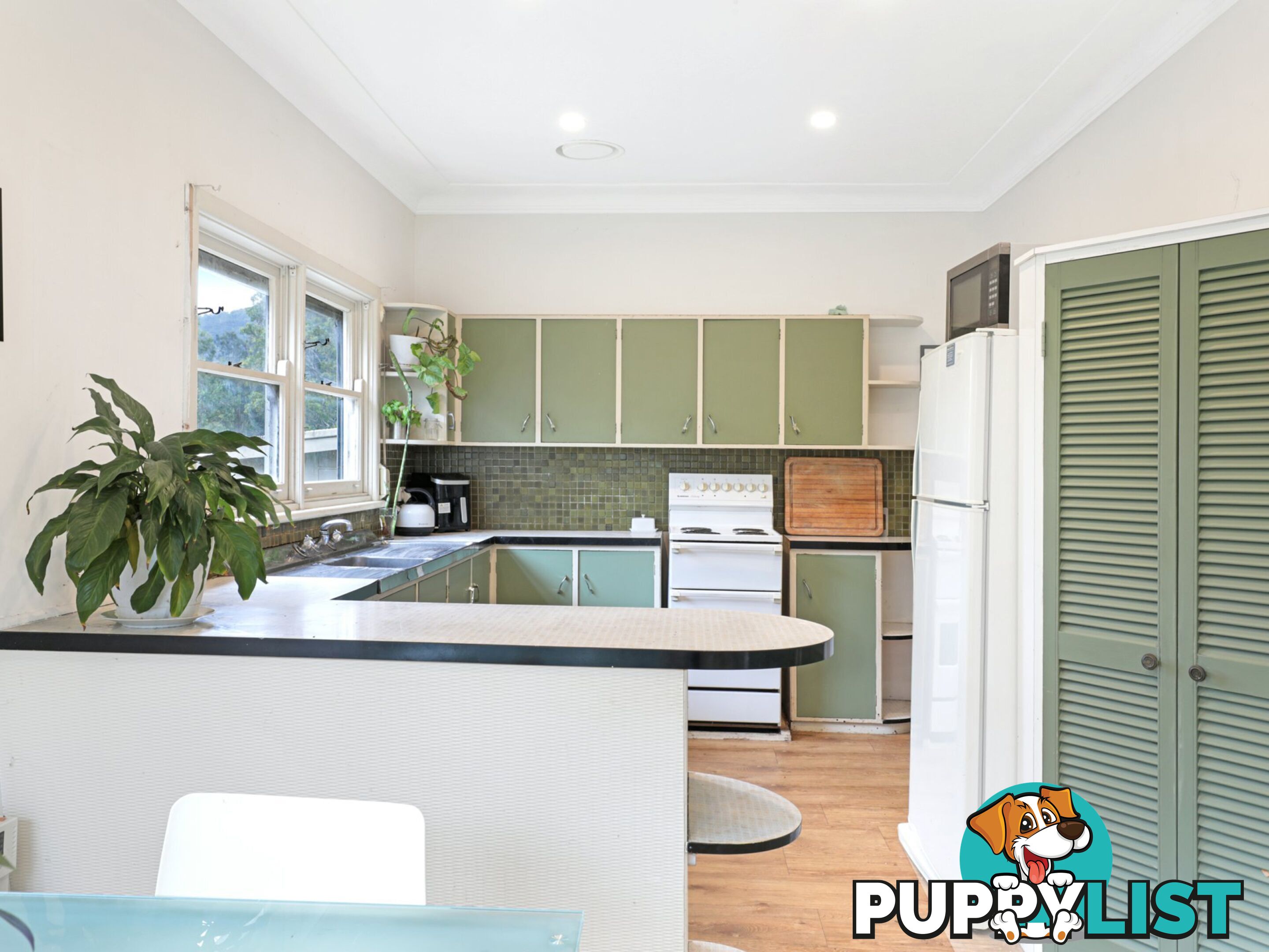 32 Pooraka Ave WEST WOLLONGONG NSW 2500