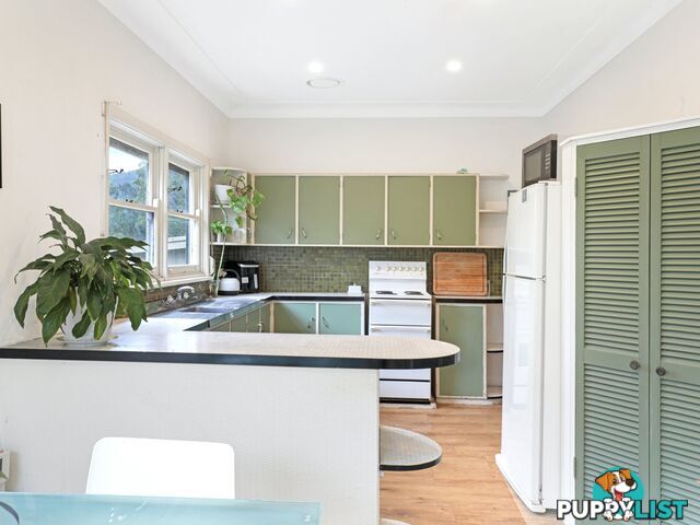 32 Pooraka Ave WEST WOLLONGONG NSW 2500