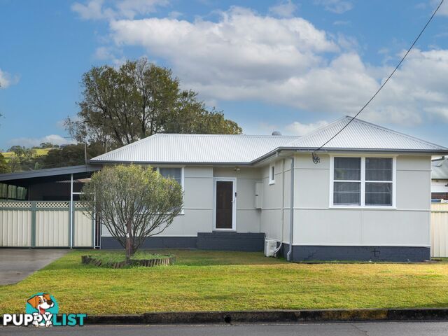 4 Barnes Street BERKELEY NSW 2506