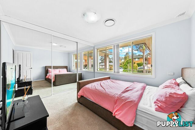 33 Wendy Avenue GEORGES HALL NSW 2198